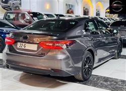 تۆیۆتا کامری